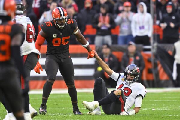 Tom brady browns discount uniform